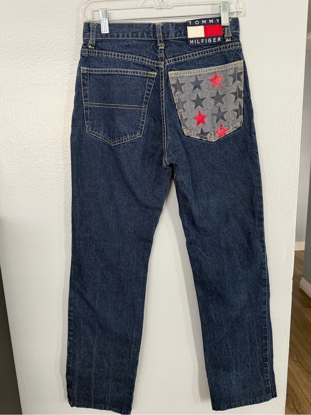 vintage Tommy Hilfiger straight-leg jeans size 5